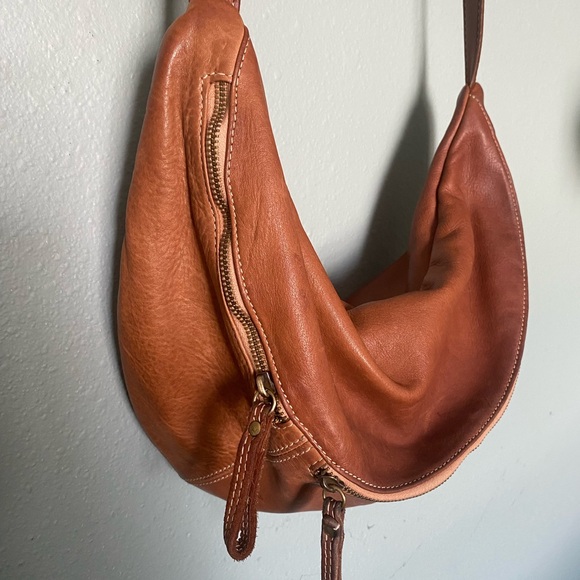 Soft Leather Crossbody Sling Bag - Picture 2 of 12